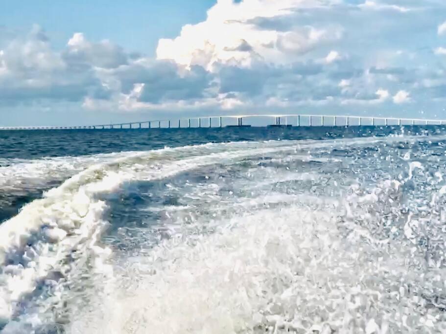 Pet Friendly Tranquil Cottage With Fire-Pit And Seasonal Hot Tub Sept-March Minutes To Beaches Dauphin Island Exterior foto